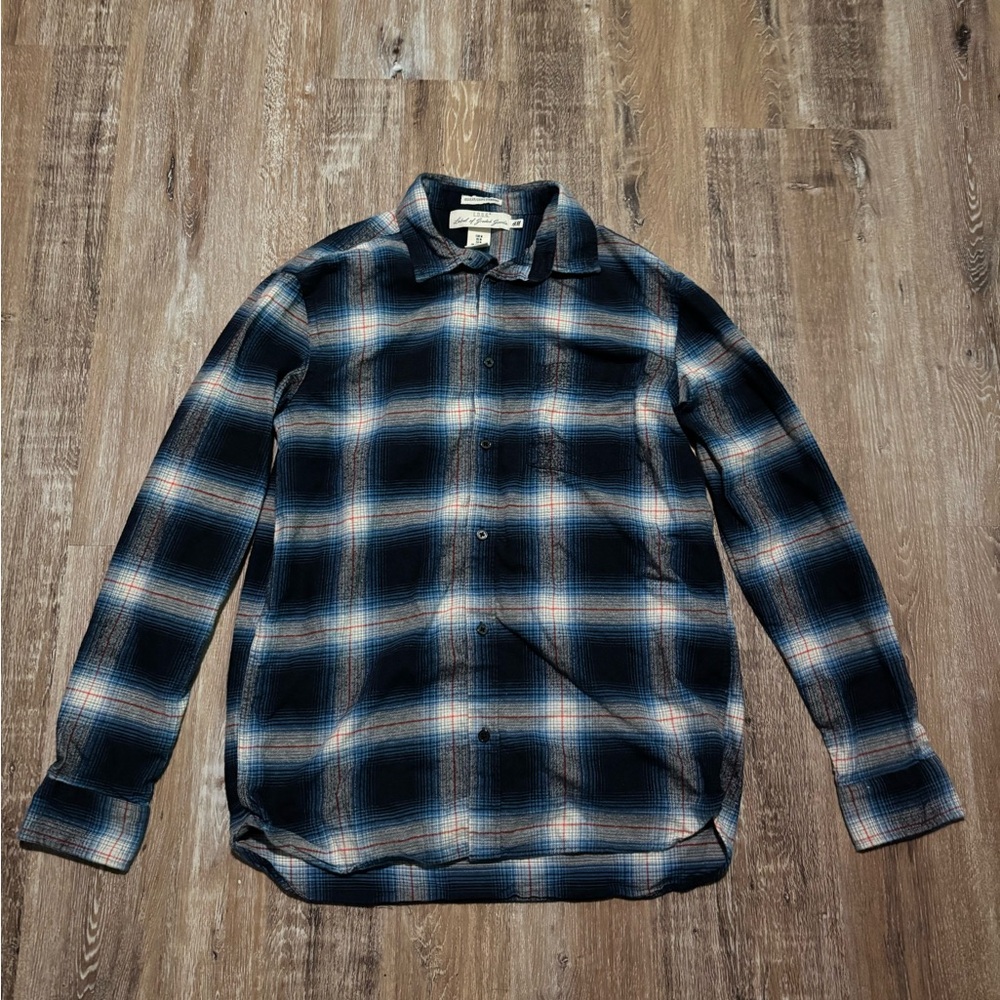 H&M Button Up Flannel Shirt